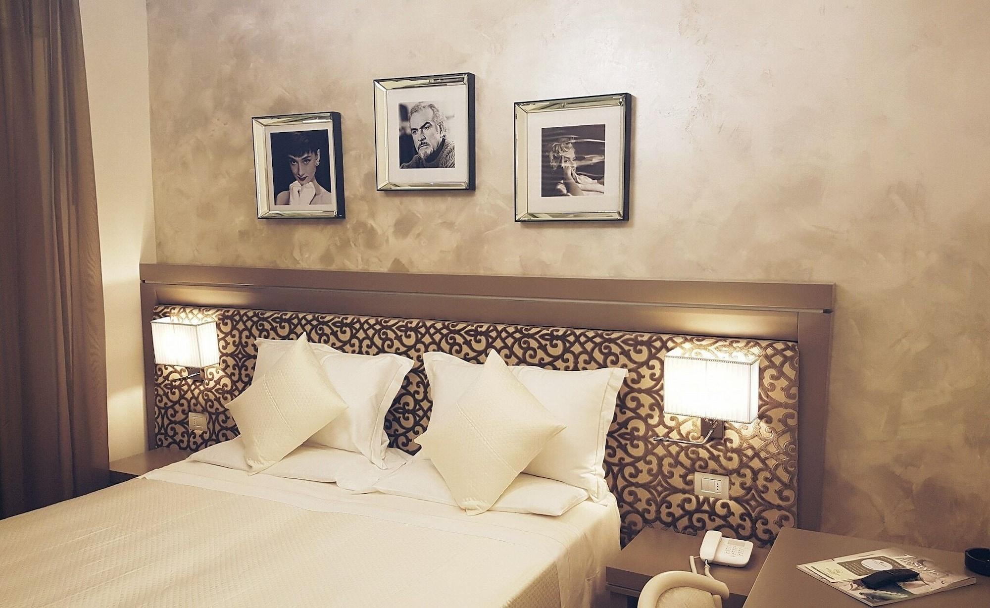 Hotel Aurelia Μιλάνο Μαριτίμα Εξωτερικό φωτογραφία