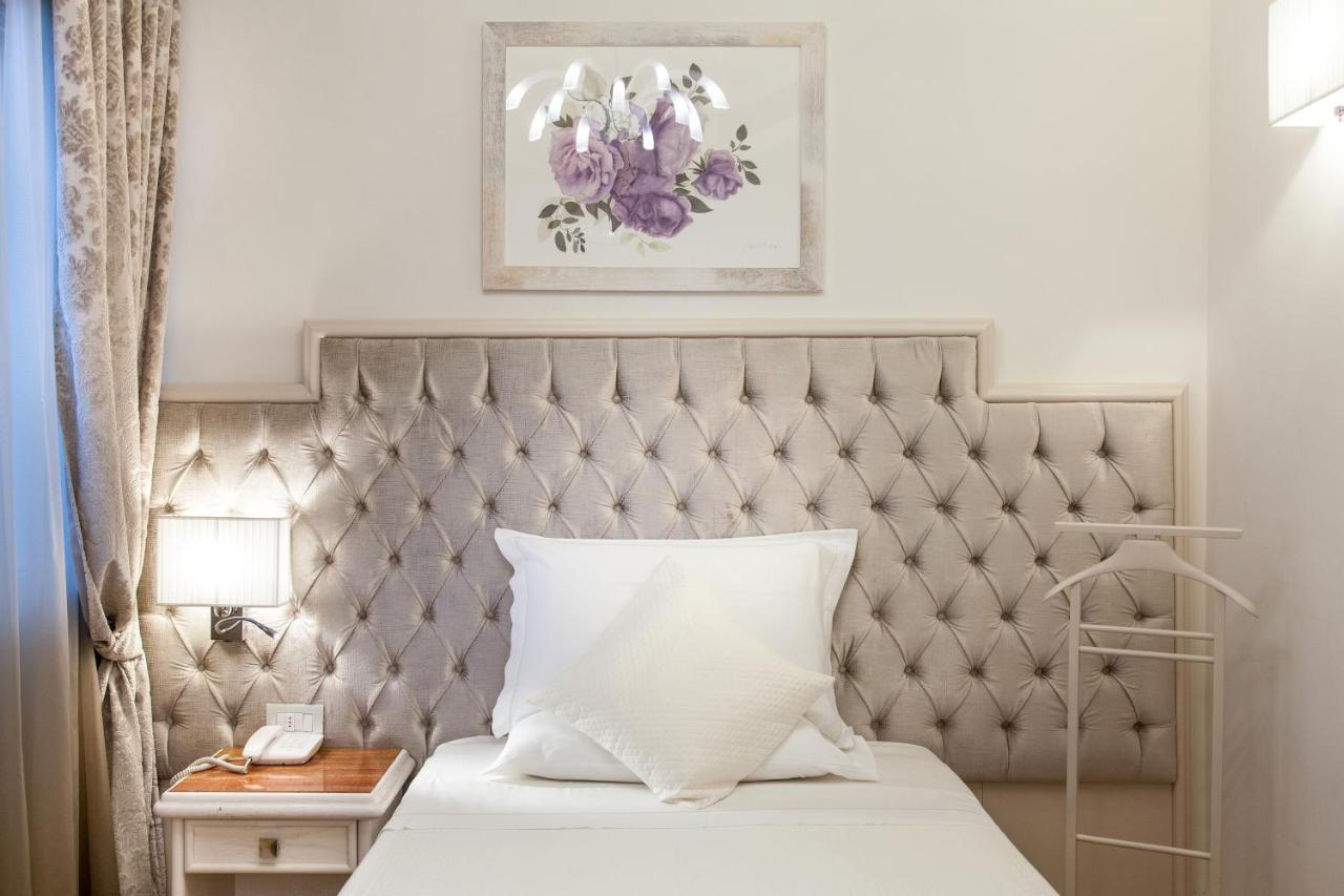 Hotel Aurelia Μιλάνο Μαριτίμα Εξωτερικό φωτογραφία
