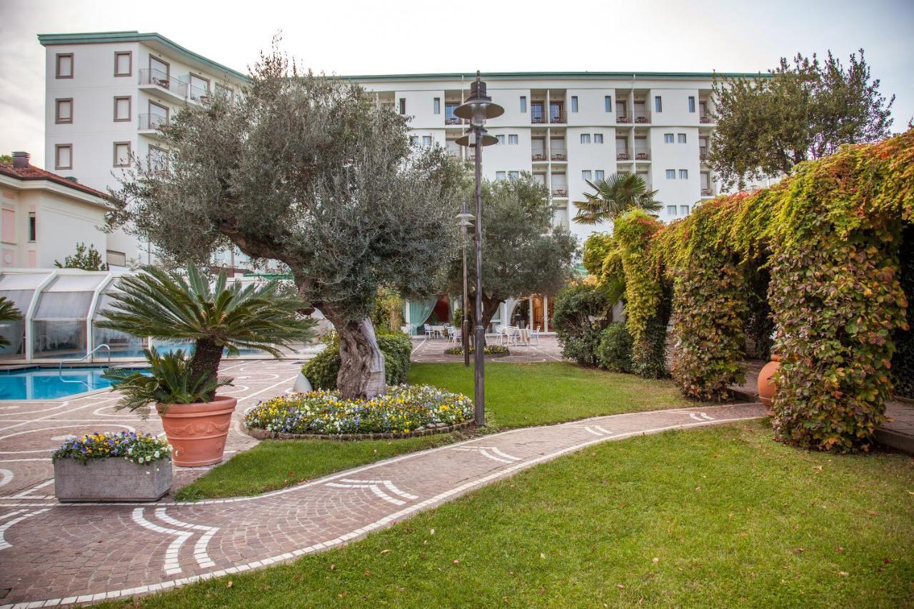 Hotel Aurelia Μιλάνο Μαριτίμα Εξωτερικό φωτογραφία